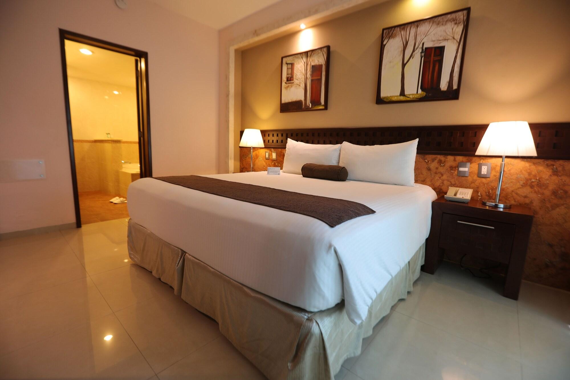 Wyndham Mérida Buitenkant foto